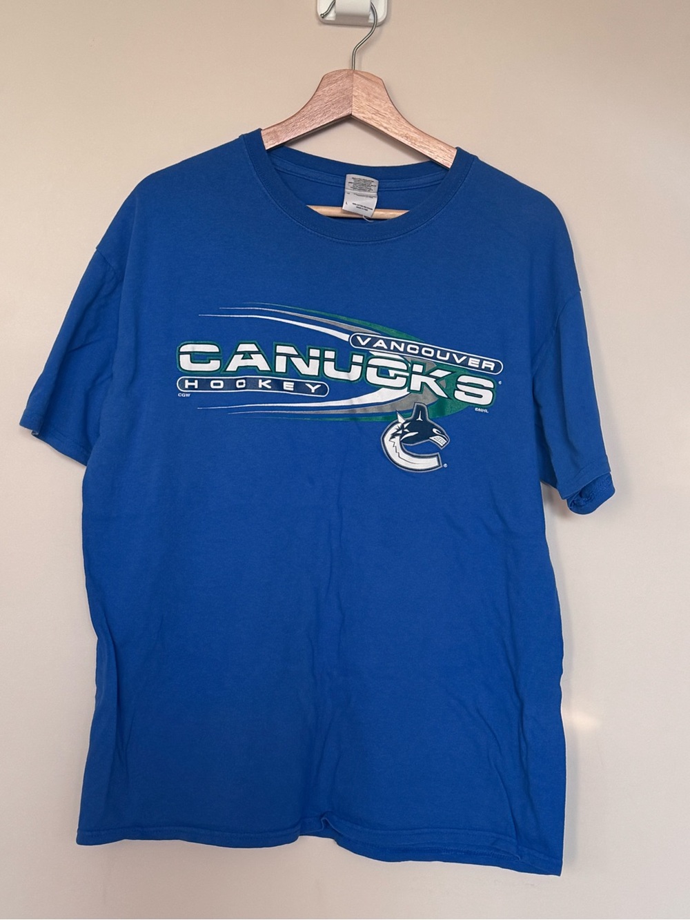 Gildan Royal Blue Vancouver Canucks Graphic Cotton Tee Size Large